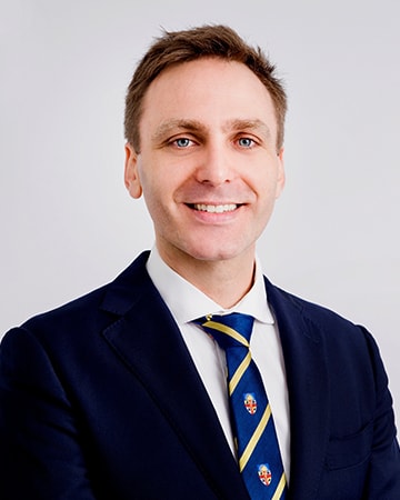 Dr Adam Parr
